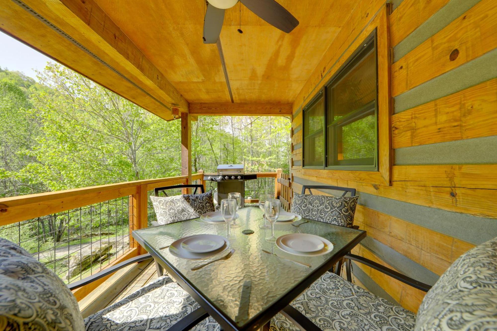 North Carolina Cabin - Hot Tub, Near Coopers Creek Bryson City Luaran gambar